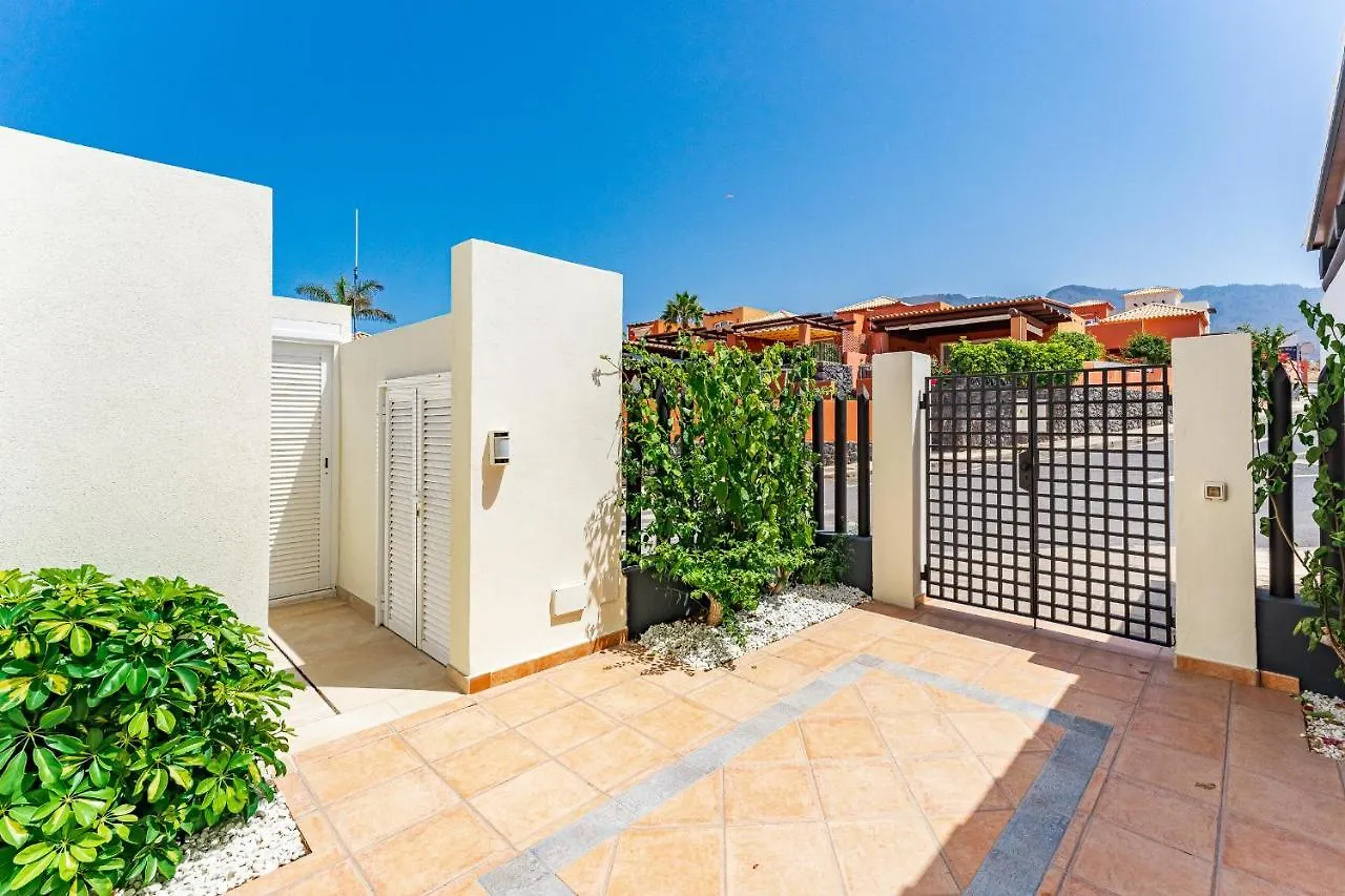 Villa Chalet Golf Costa Adeje 3A003